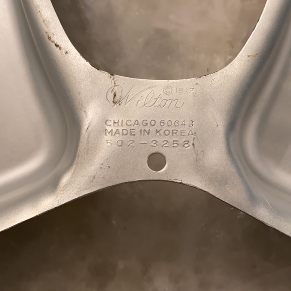 Vintage WILTON horseshoe cake Pan - Picture 3 of 3